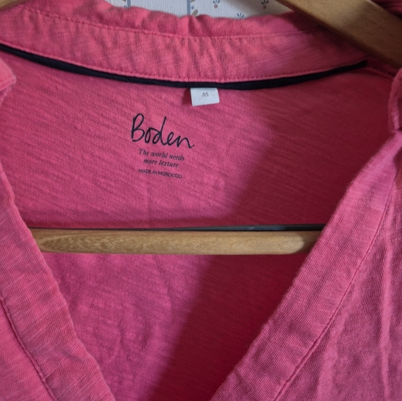 Boden 100% Cotton Collar Notch Tee - Picture 3 of 5